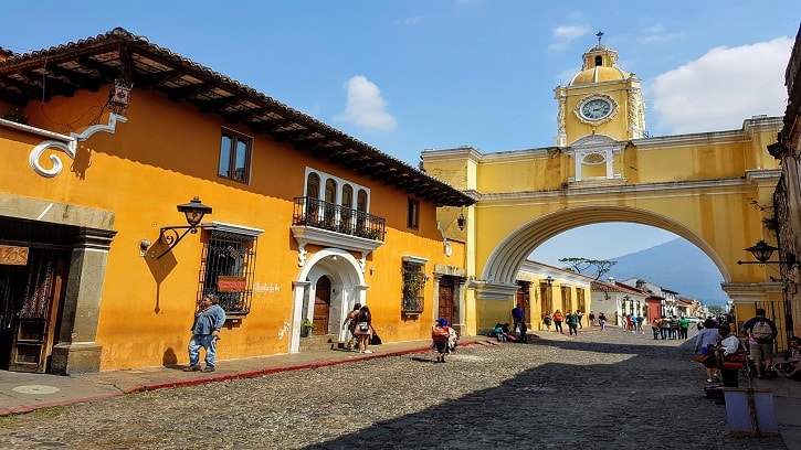 arco en antigua guatemala