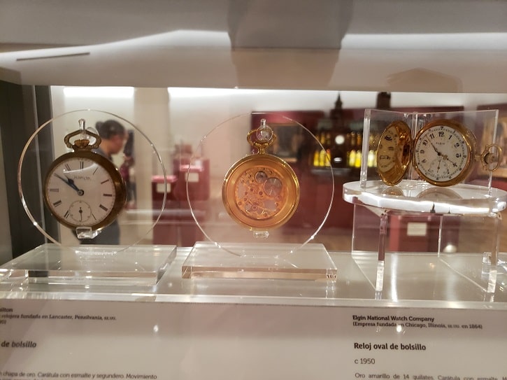 Relojes de bolsillo en el museo de Polanco