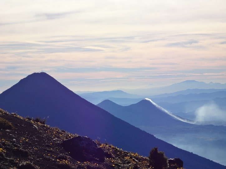 Vista desde volcán acatenango