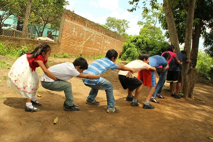 Juegos tradicionales ecuatorianos: las cebollas